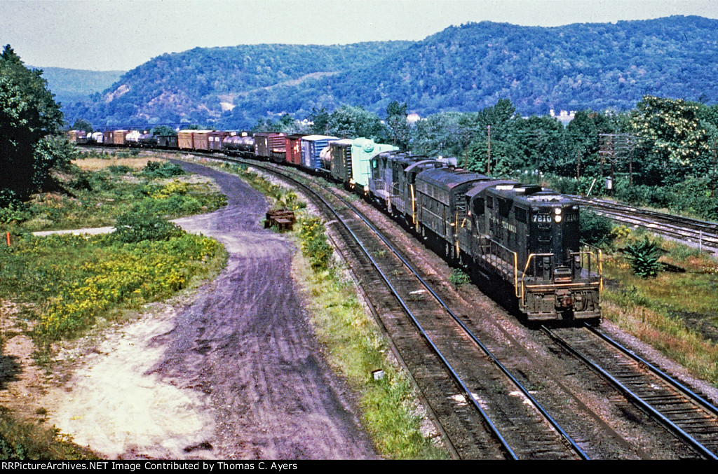 PRR 7210, EFS-17M, 1966